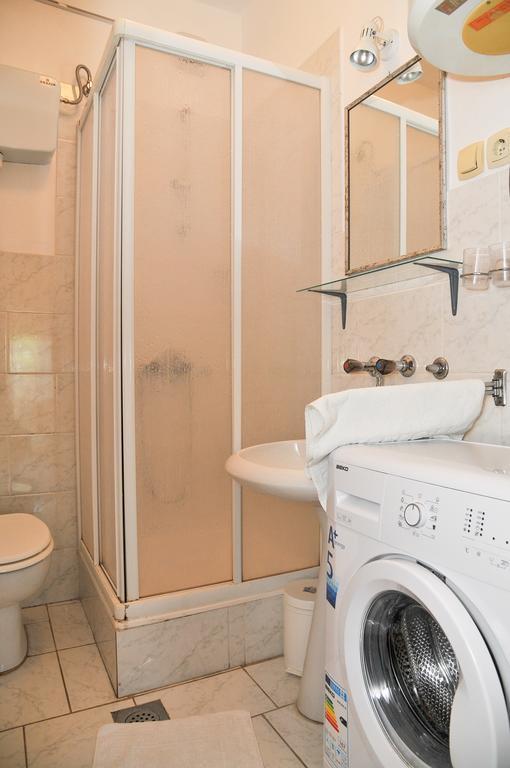 Guesthouse Lanca Tivat Oda fotoğraf