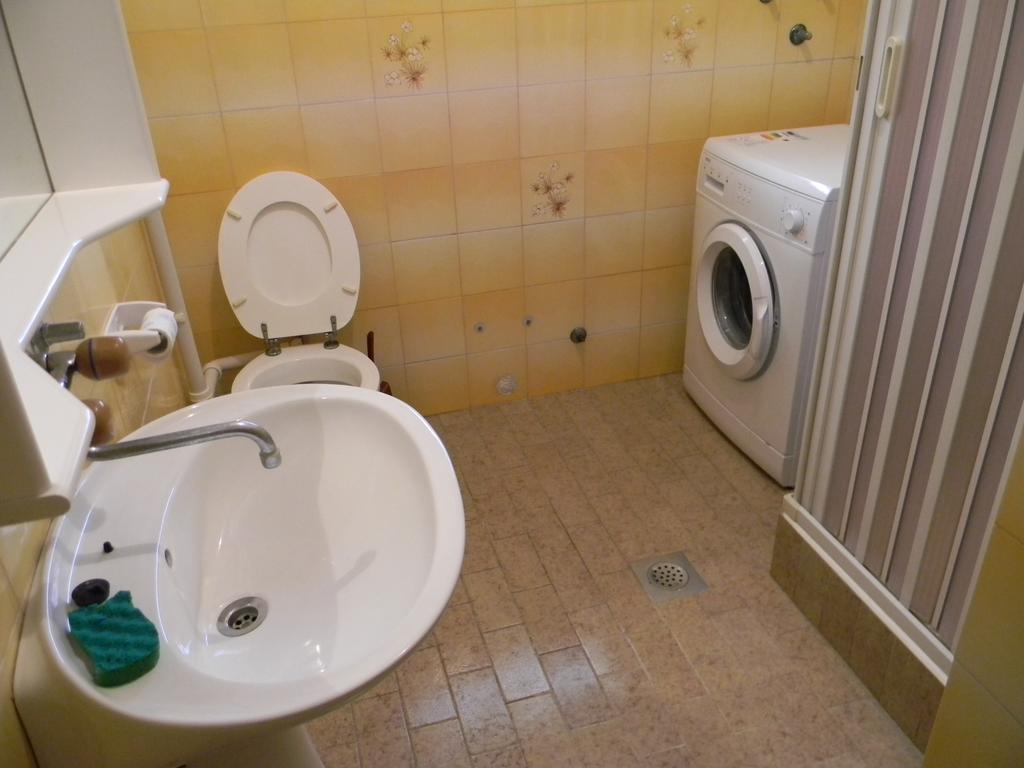 Guesthouse Lanca Tivat Oda fotoğraf