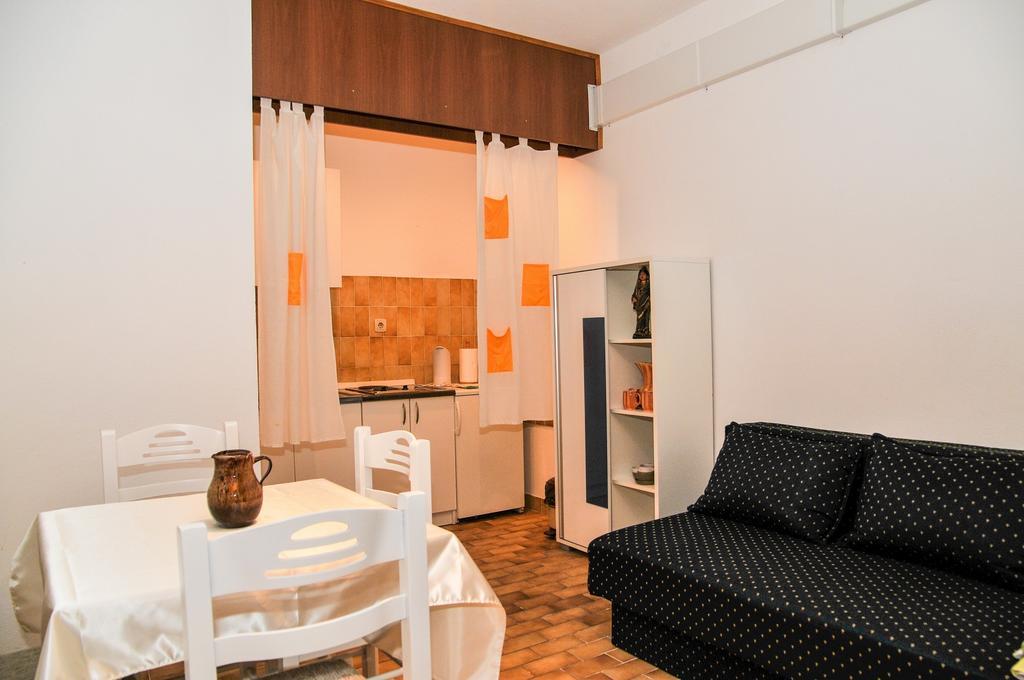 Guesthouse Lanca Tivat Oda fotoğraf